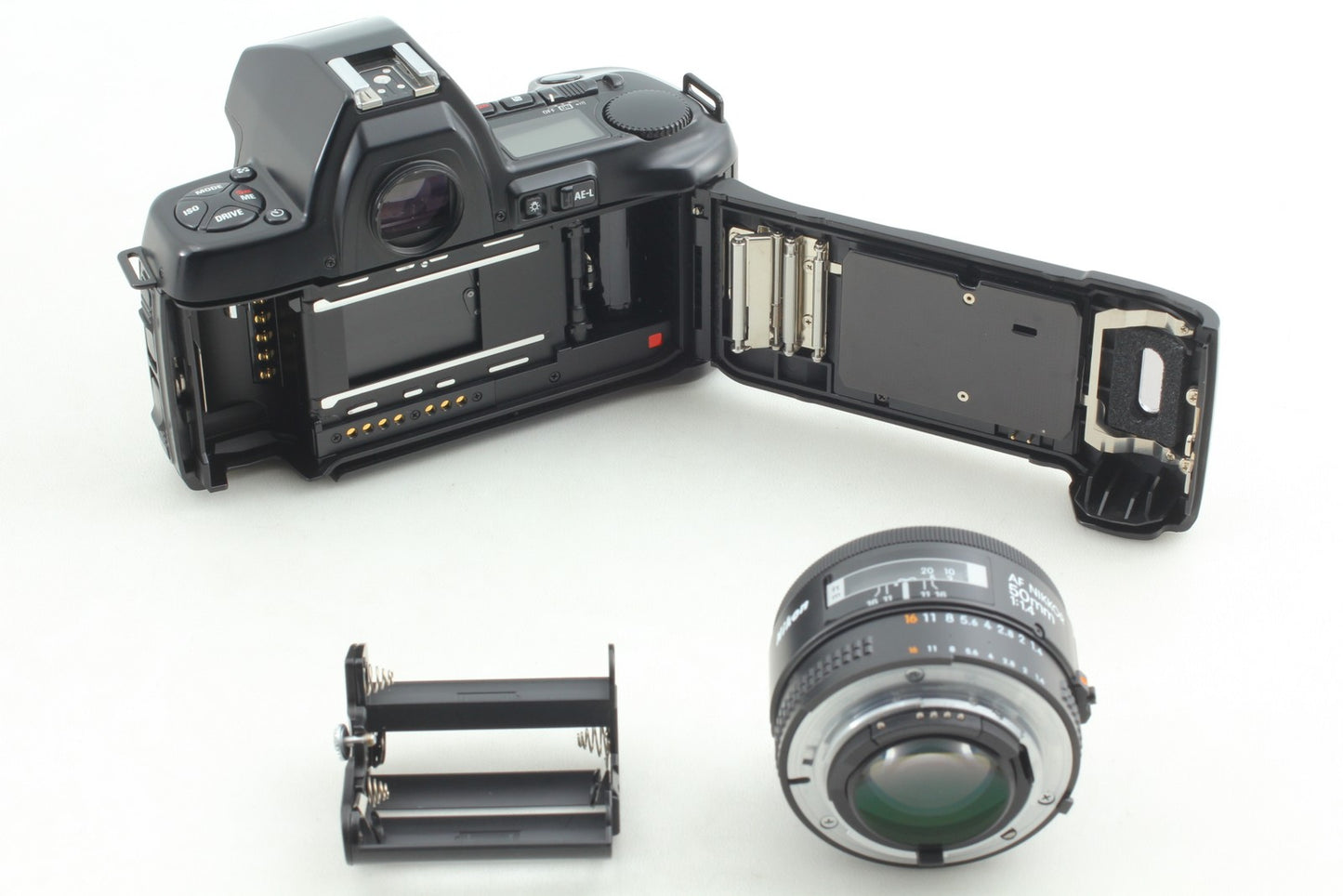 *MINT+++ /Strap* Nikon F-801 S SLR 35mm Film Camera AF 50mm F1.4 Lens From JAPAN