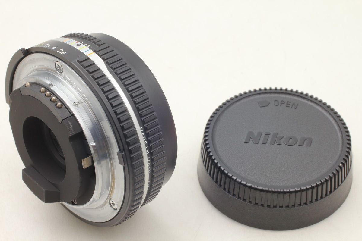 *Unused in Box* Nikon Ai-s Nikkor 45mm F2.8 P Black Pancake MF Lens From JAPAN