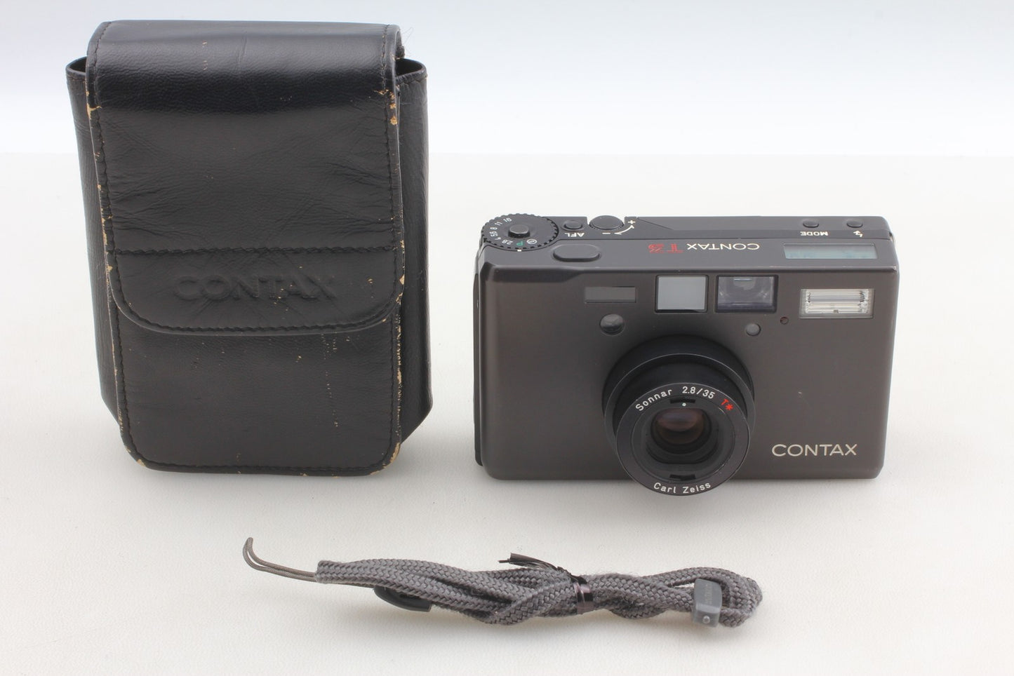 *MINT w/ Case* Contax T3D Titan Black Point & Shoot 35mm Film Camera From JAPAN