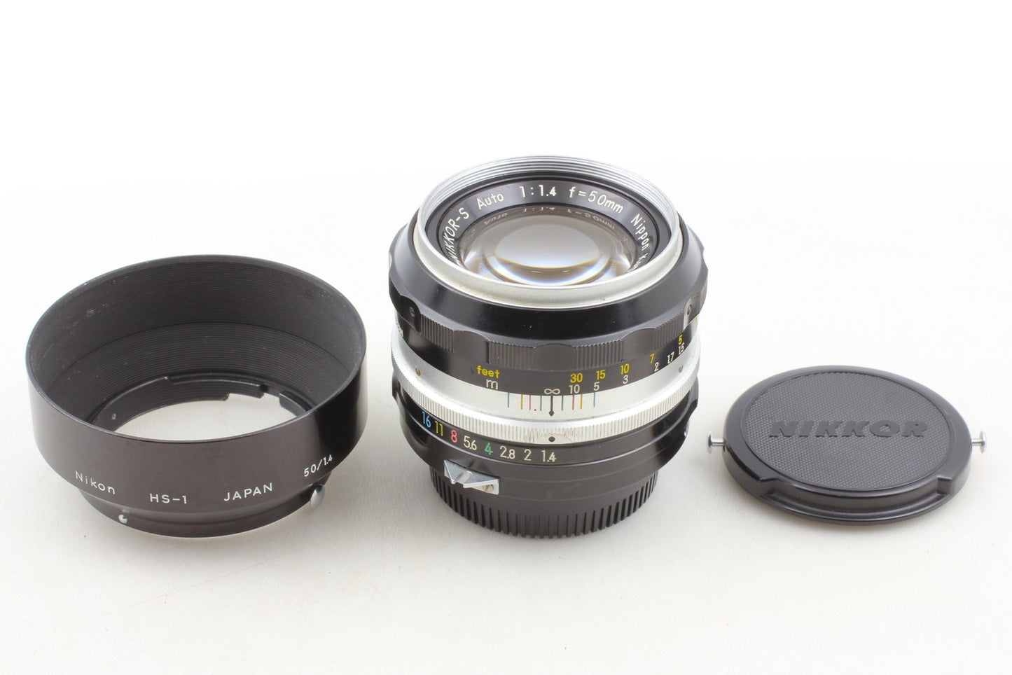 *MINT w/ Hood* Nikon Nikkor-S Auto 50mm f/1.4 Non Ai MF Standard Lens From JAPAN