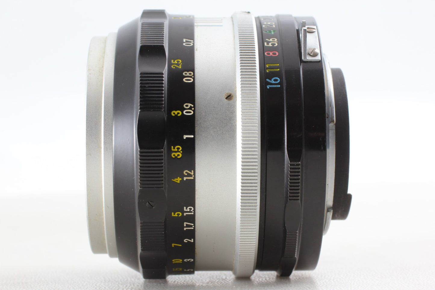 *MINT w/ Hood* Nikon Nikkor-S Auto 50mm f/1.4 Non Ai MF Standard Lens From JAPAN