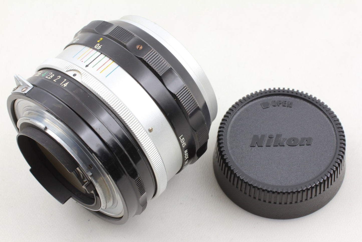 *MINT w/ Hood* Nikon Nikkor-S Auto 50mm f/1.4 Non Ai MF Standard Lens From JAPAN