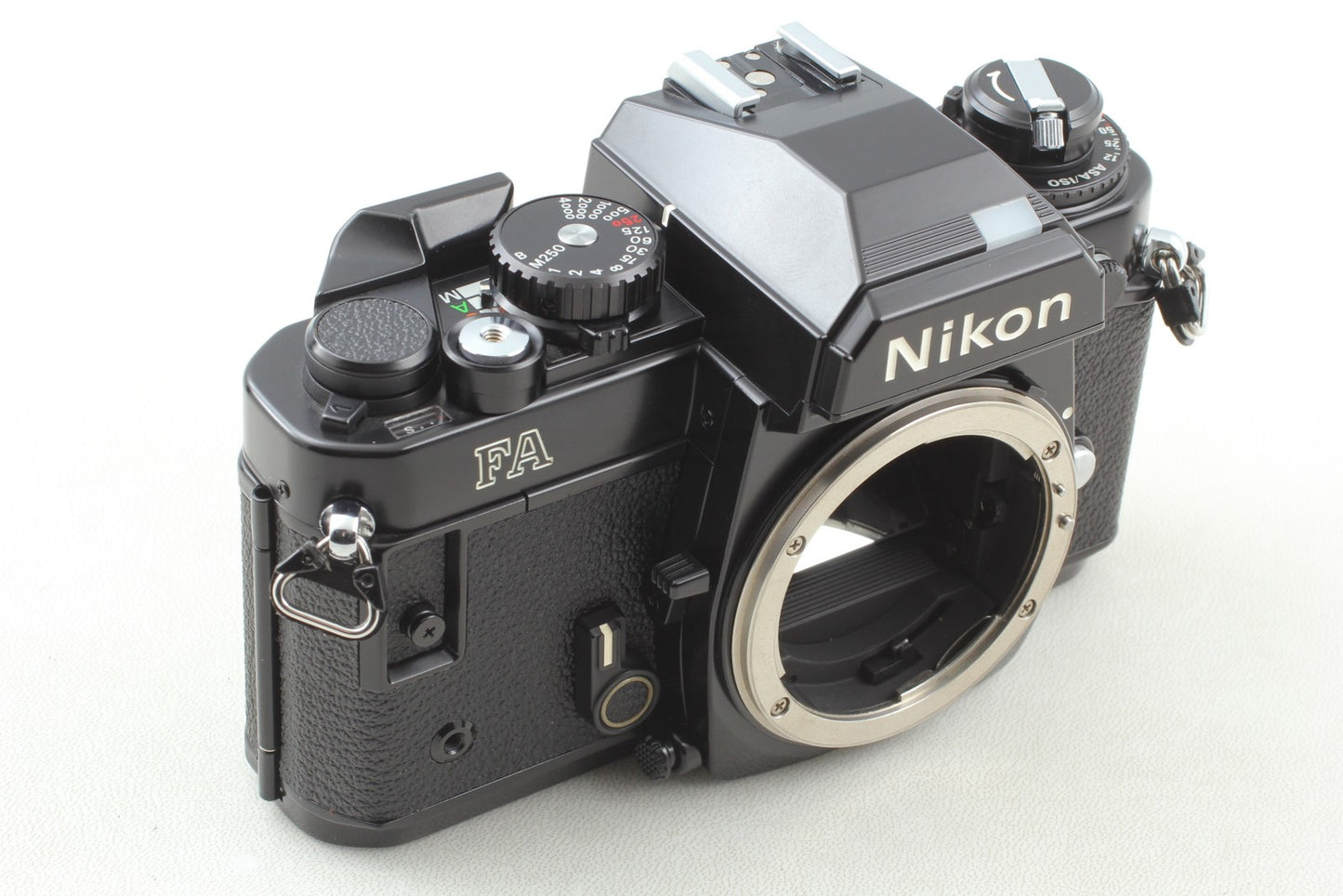 SN 530xxxx *Almost Unused in Box* Nikon FA Black SLR 35mm Film Camera From JAPAN