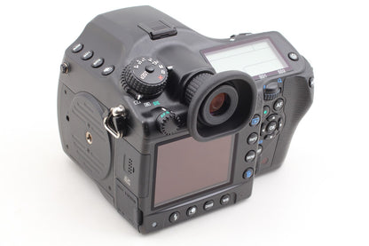 Count 8321 *MINT+++* Pentax 645D 40.0 MP Medium Format Digital Camera From JAPAN