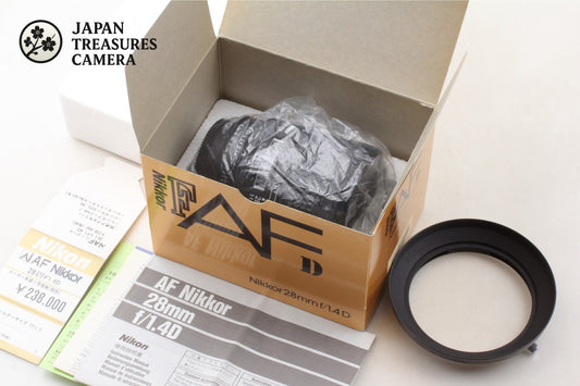 *Almost Unused Box w/Hood* Nikon AF Nikkor 28mm F1.4D Wide Angle Lens From JAPAN