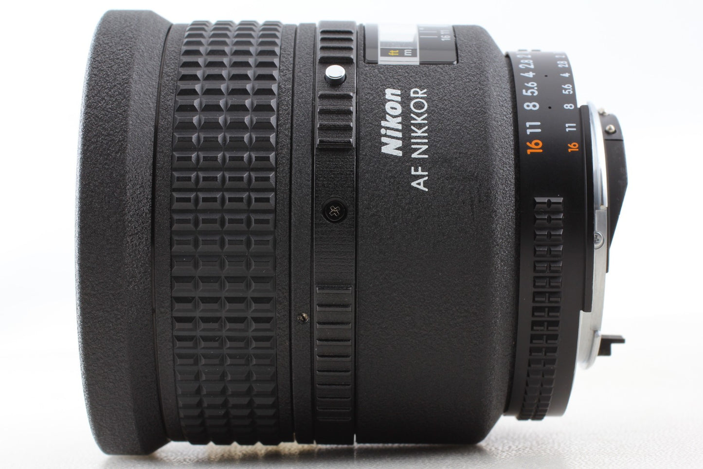 *Almost Unused Box w/Hood* Nikon AF Nikkor 28mm F1.4D Wide Angle Lens From JAPAN