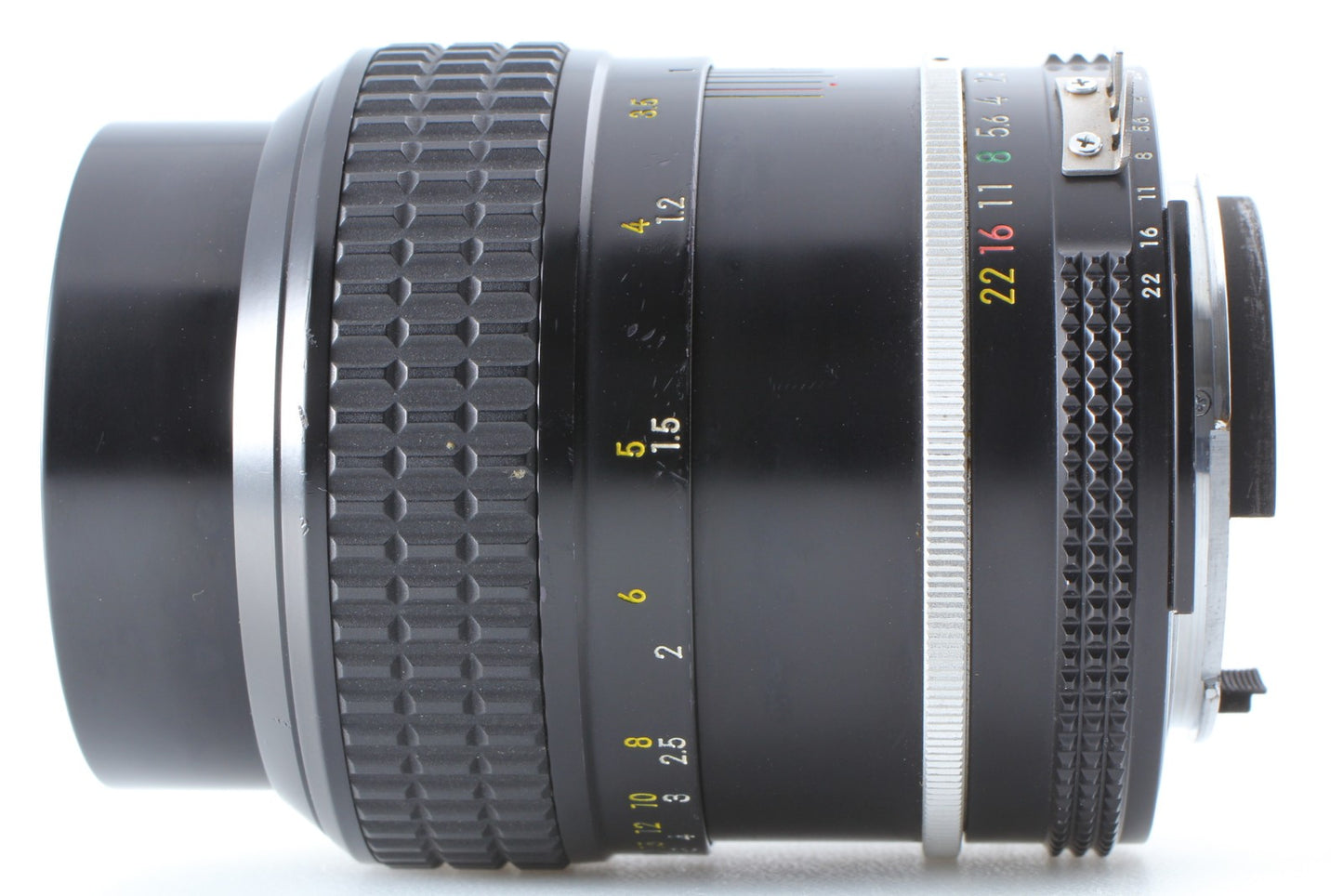 *MINT* Nikon Ai Nikkor 105mm F2.5 Telephoto MF Prime Lens for F Mount From JAPAN