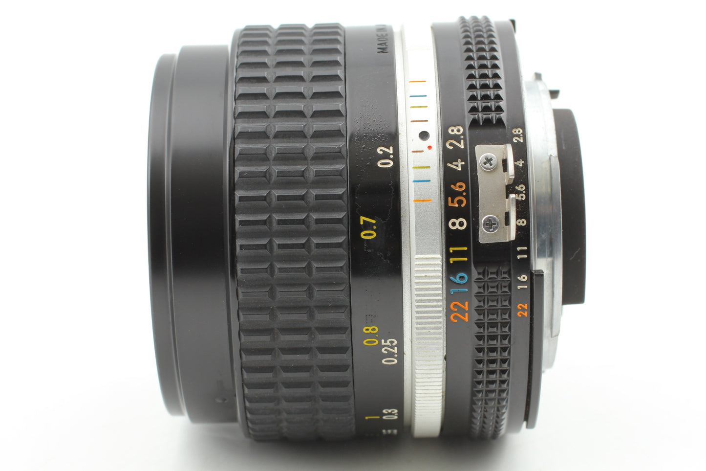 *MINT w/Cap* Nikon Ai-s Ais Nikkor 28mm f2.8 MF Wide Angle Prime Lens From JAPAN