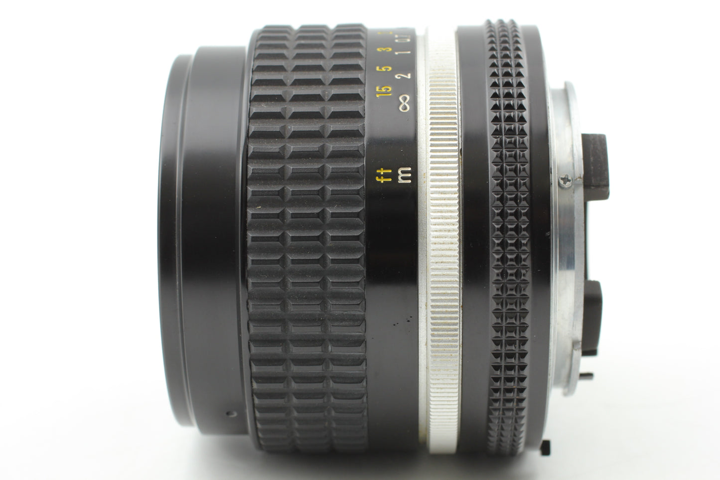 *MINT w/Cap* Nikon Ai-s Ais Nikkor 28mm f2.8 MF Wide Angle Prime Lens From JAPAN