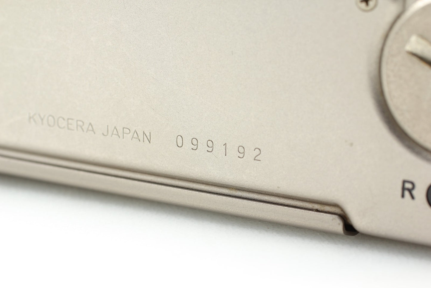 Read *N MINT* CONTAX T2 Titan Silver Point & Shoot 35mm Film Camera From JAPAN
