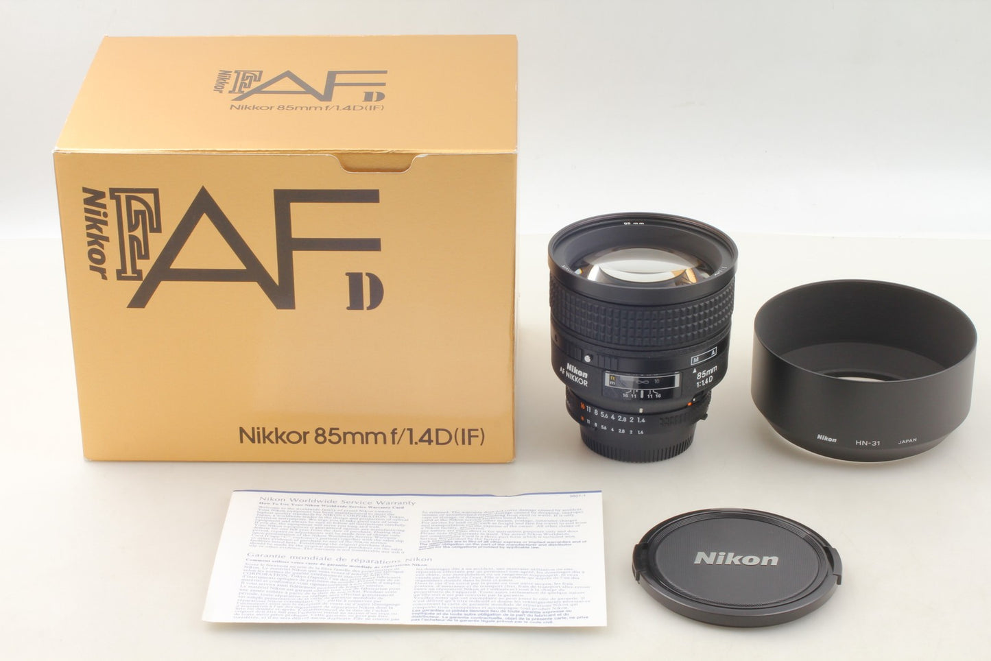 *Almost Unused in Box* Nikon AF Nikkor 85mm F1.4D Portrait Prime Lens From JAPAN