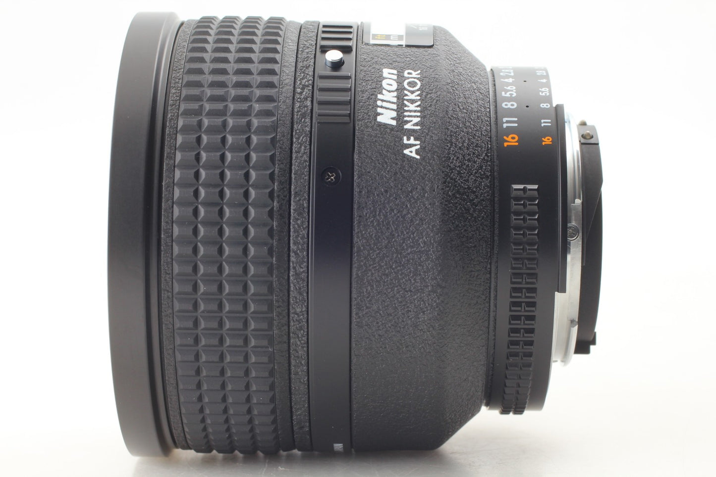 *Almost Unused in Box* Nikon AF Nikkor 85mm F1.4D Portrait Prime Lens From JAPAN