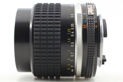 SIC S/N 616xxx *Top MINT* Nikon Ai-s Nikkor 28mm f/2 Wide Angle Lens From JAPAN