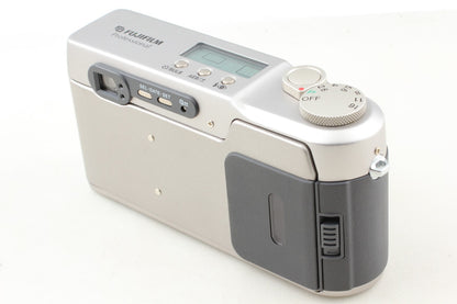 *Top MINT* Fuji Fujifilm Klasse Silver Point & Shoot 35mm Film Camera From JAPAN