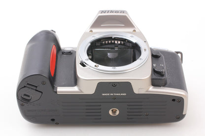 Unused in Box Nikon U SLR 35mm Film Camera AF 28-70mm F3.5-4.5 D Lens From JAPAN