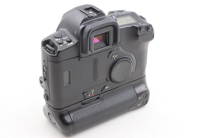 *N MINT+++* Canon EOS-3 SLR 35mm Film Camera EF 50mm F1.4 Lens PB-E2 From JAPAN