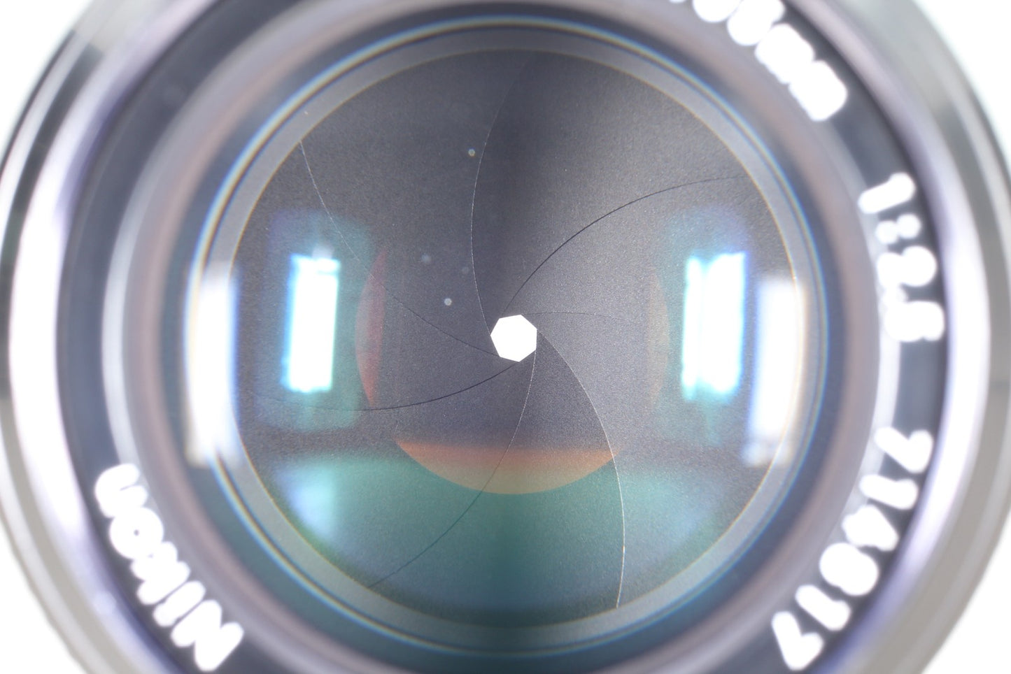 *MINT* Nikon Non Ai Nikkor 105mm F2.5 MF Telephoto Prime F Mount Lens From JAPAN