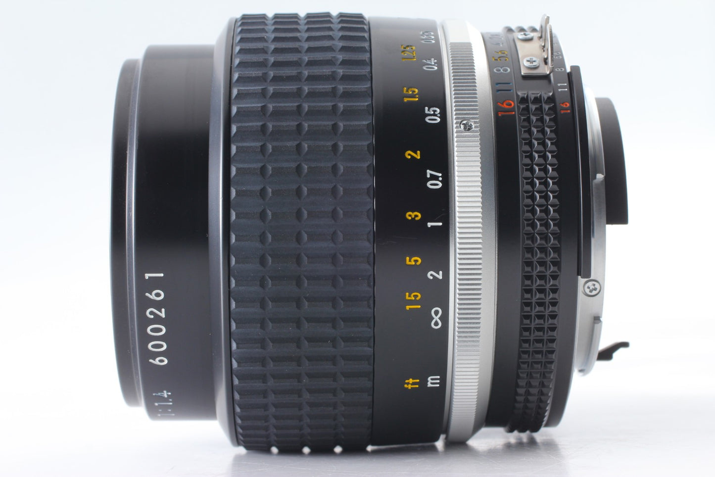 SIC 600xxx *Unused in Box w/ Hood* Nikon Ai-s Nikkor 35mm F1.4 Lens From JAPAN