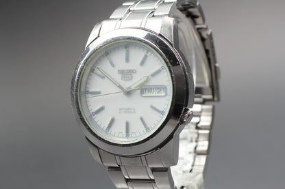 Vintage Seiko 5 7S26-02W0 39mm White Dial Day-Date Automatic Mens Watch JAPAN