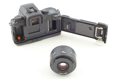 *Top MINT w/Strap* Canon EOS-55 35mm Film Camera EF 50mm F1.8 II Lens From JAPAN