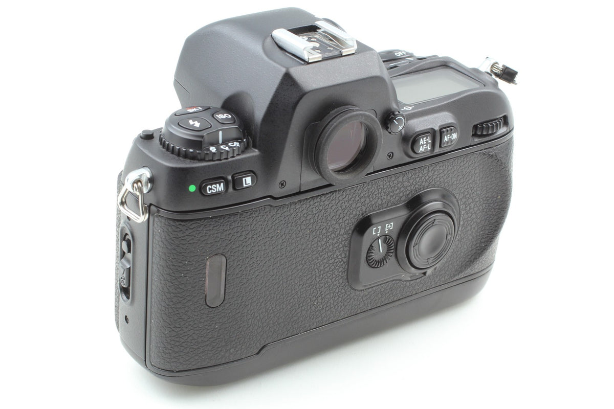 Read S/N 231xxxx *MINT w/Strap* Nikon F100 SLR 35mm Film Camera Body From JAPAN
