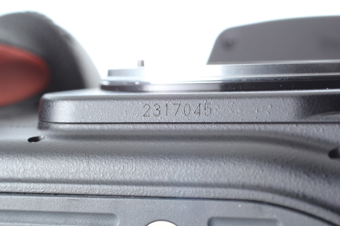 Read S/N 231xxxx *MINT w/Strap* Nikon F100 SLR 35mm Film Camera Body From JAPAN