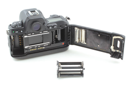 Read S/N 231xxxx *MINT w/Strap* Nikon F100 SLR 35mm Film Camera Body From JAPAN
