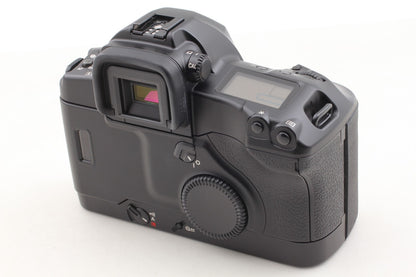 *Almost Unused in Box w/ Strap* Canon EOS-3 SLR 35mm Film Camera Body From JAPAN