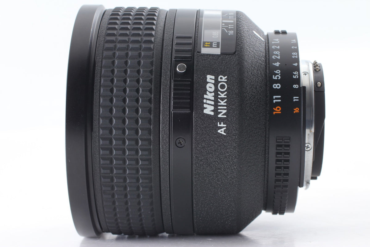 *Almost Unused in Box* Nikon AF Nikkor 85mm F1.4D Portrait Prime Lens From JAPAN