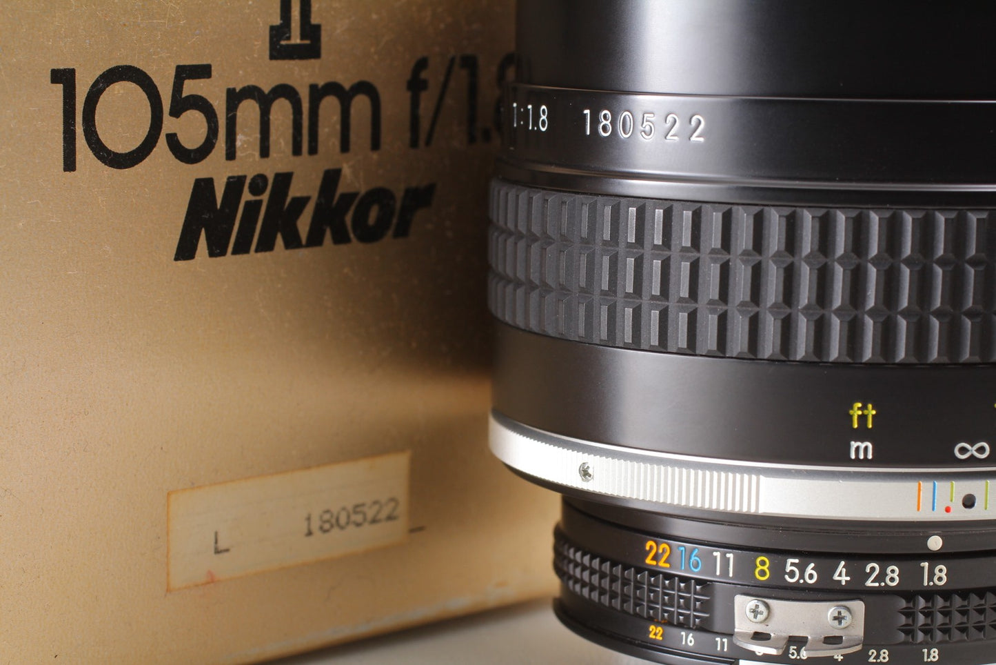 *Almost Unused in Box* Nikon Ai-s Nikkor 105mm f/1.8 MF Portrait Lens From JAPAN