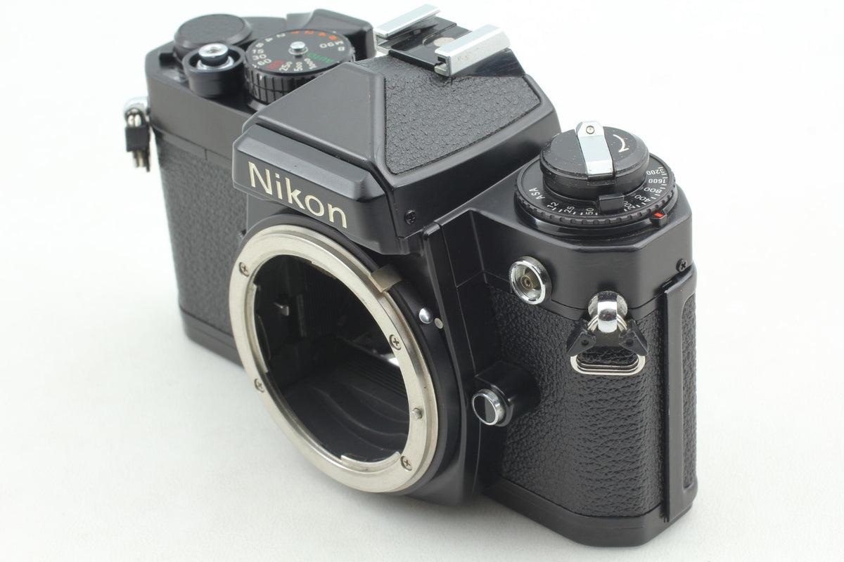 *N MINT /Strap* Nikon FE Black SLR 35mm Film Camera Ai 28mm F3.5 Lens From JAPAN