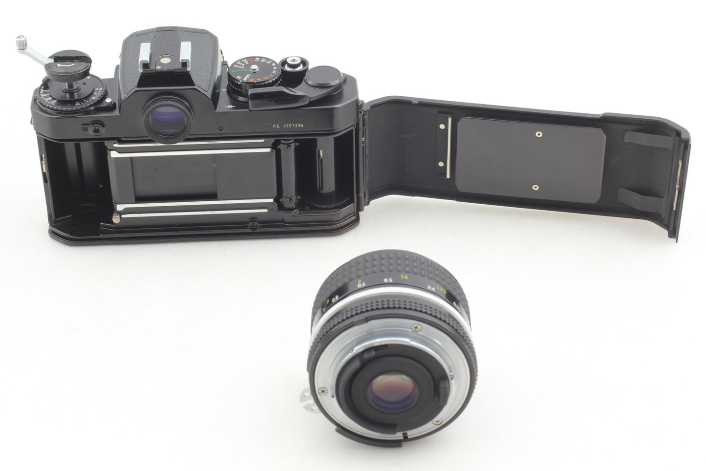 *N MINT /Strap* Nikon FE Black SLR 35mm Film Camera Ai 28mm F3.5 Lens From JAPAN