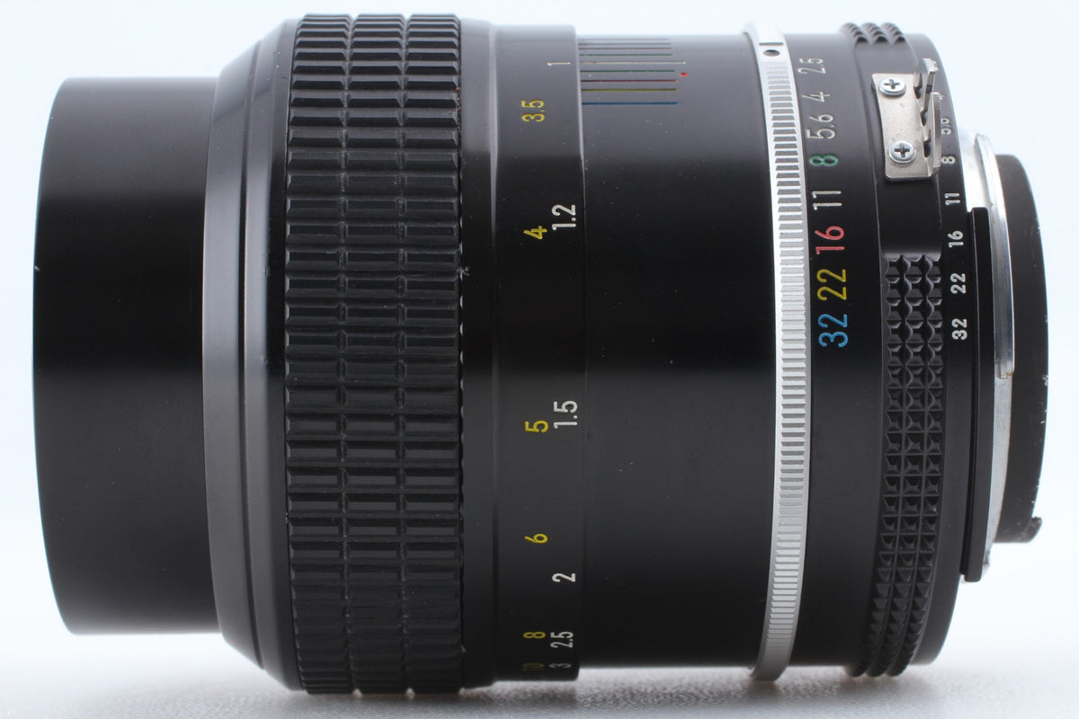 CLA'd *Top MINT* Nikon Ai Nikkor 105mm F2.5 Telephoto MF Lens F Mount From JAPAN