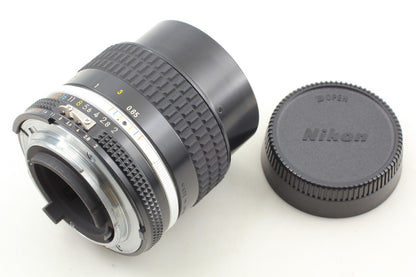 Final Late 353xxx *Top MINT /Hood * Nikon Ai-s Nikkor 85mm F2 MF Lens From JAPAN