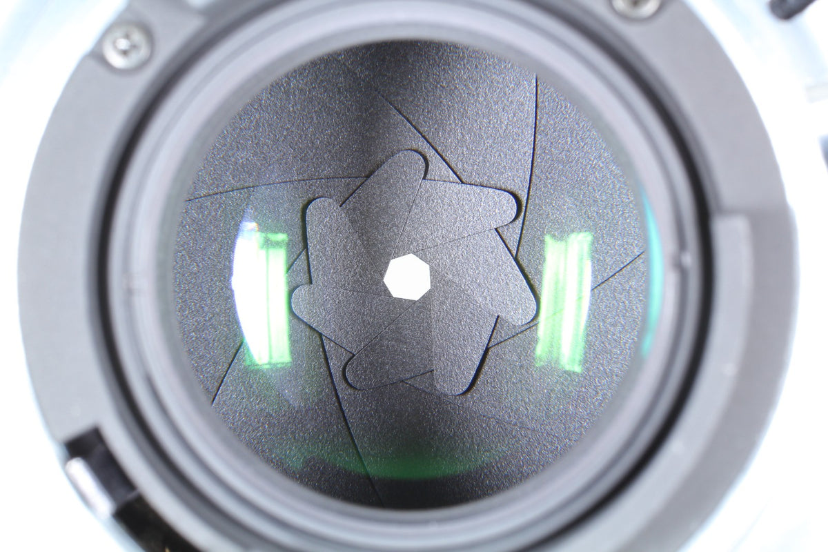 *Almost Unused in Box w/Hood* Nikon Ai-s Nikkor 85mm F2 Portrait Lens From JAPAN