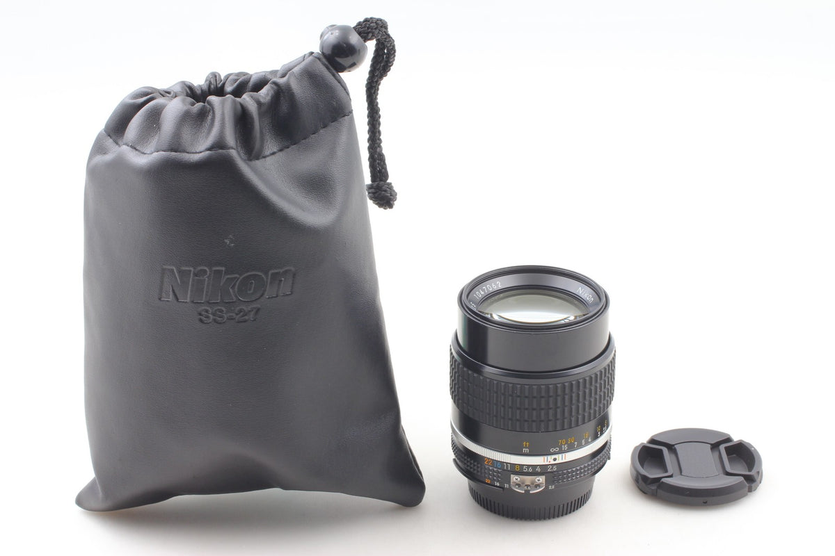 SIC S/N 1047xxx *MINT w/ Case* Nikon Ai-s Ais Nikkor 105mm f/2.5 Lens From JAPAN