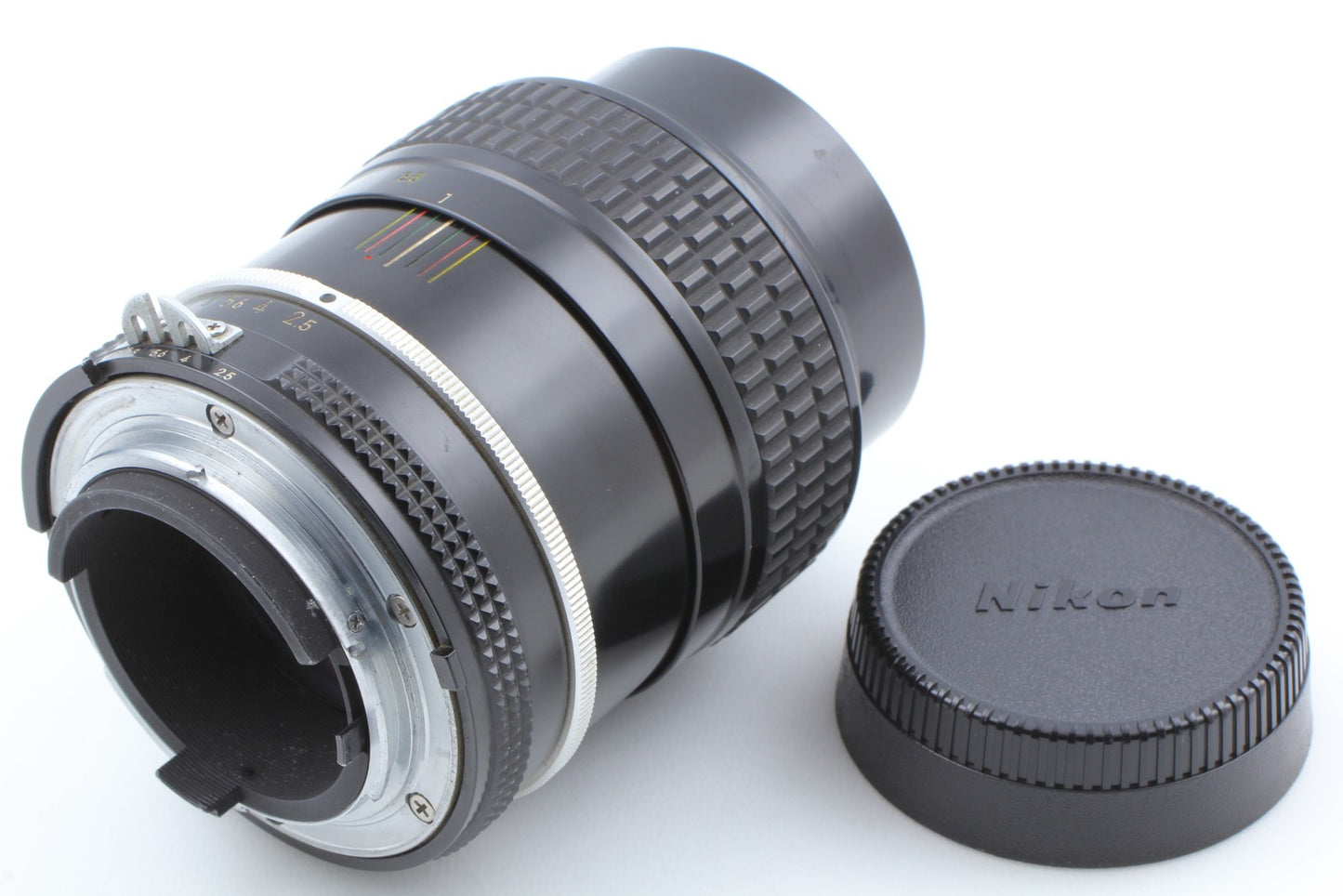 *Exc+5* Nikon Ai Nikkor 105mm F2.5 Telephoto MF Prime Lens F Mount From JAPAN