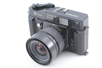 *Near MINT* Fuji Fujifilm GSW690 II Pro 6x9 Medium Format Film Camera From JAPAN
