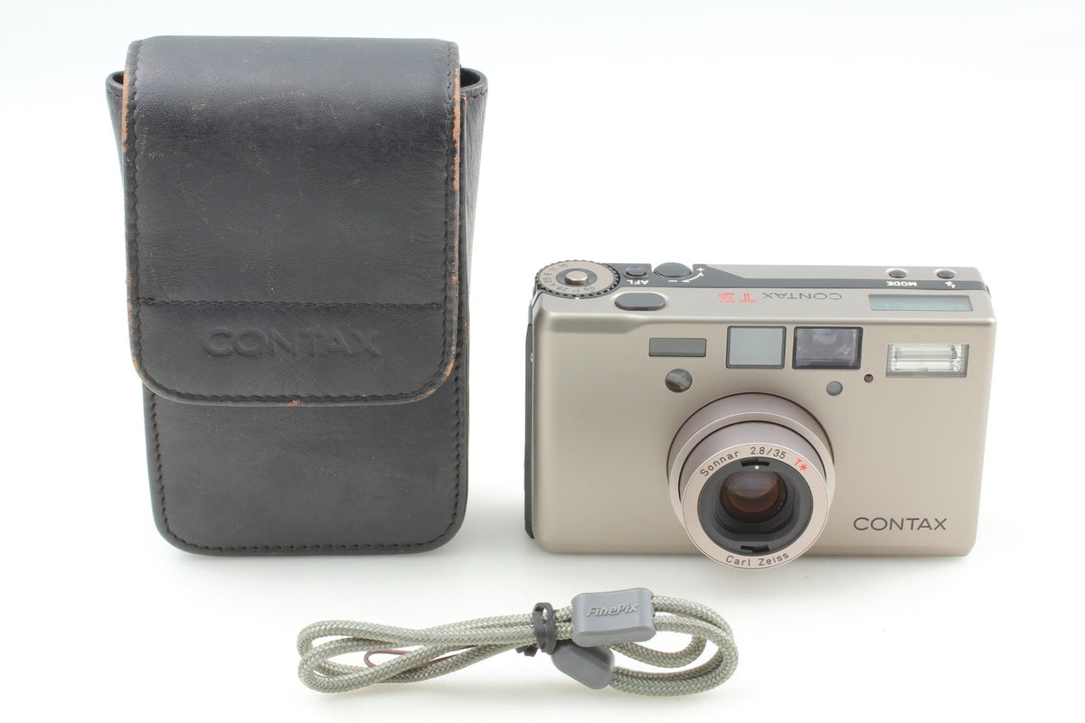Double Teeth *MINT* CONTAX T3 Titan Silver Point & Shoot Film Camera From JAPAN