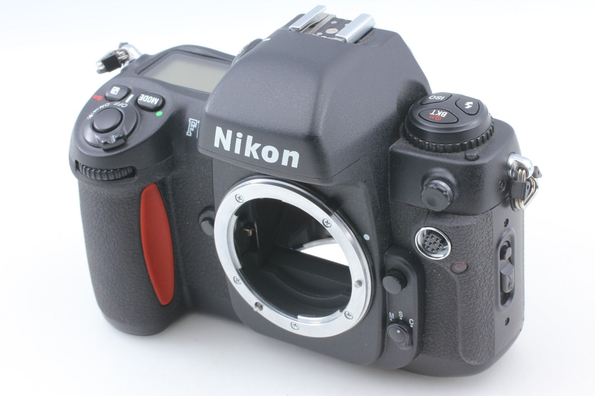 S/N 228xxxx *Top MINT in Box w/Strap* Nikon F100 SLR 35mm Film Camera From JAPAN