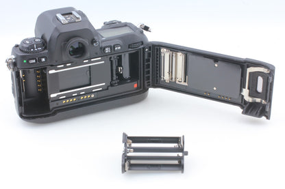 S/N 228xxxx *Top MINT in Box w/Strap* Nikon F100 SLR 35mm Film Camera From JAPAN