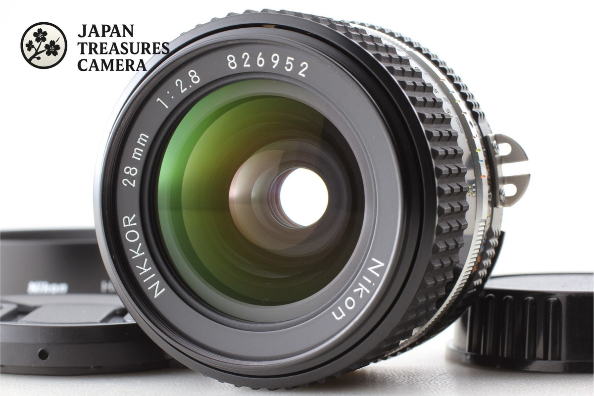 SIC S/N 826xxx *Top MINT w/Hood* Nikon Ai-s 28mm f2.8 Wide Angle Lens From JAPAN