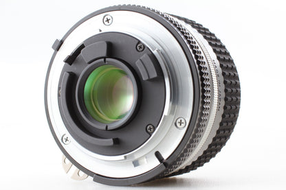 SIC S/N 826xxx *Top MINT w/Hood* Nikon Ai-s 28mm f2.8 Wide Angle Lens From JAPAN