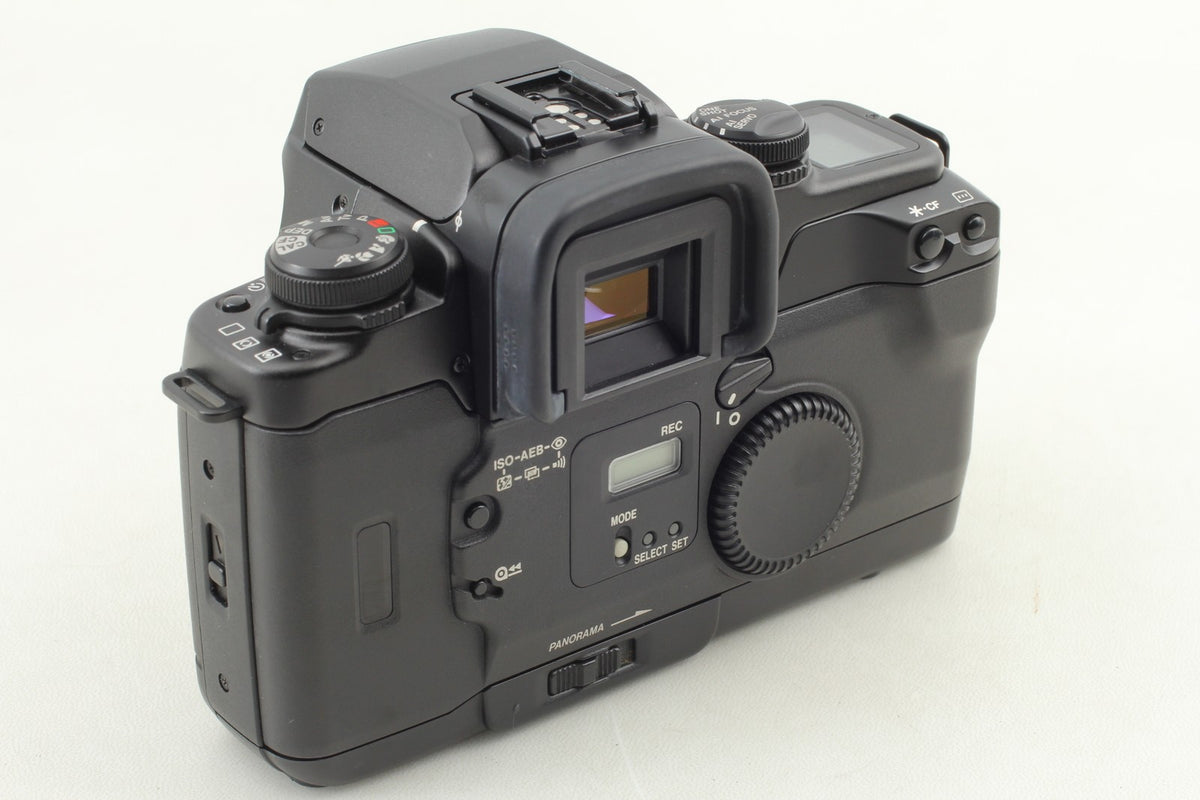 *Top MINT w/Strap* Canon EOS-55 35mm Film Camera EF 50mm F1.8 II Lens From JAPAN