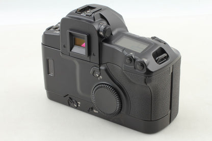 *N MINT+++ w/Hood* Canon EOS-3 SLR 35mm Film Camera EF 50mm F1.4 Lens From JAPAN