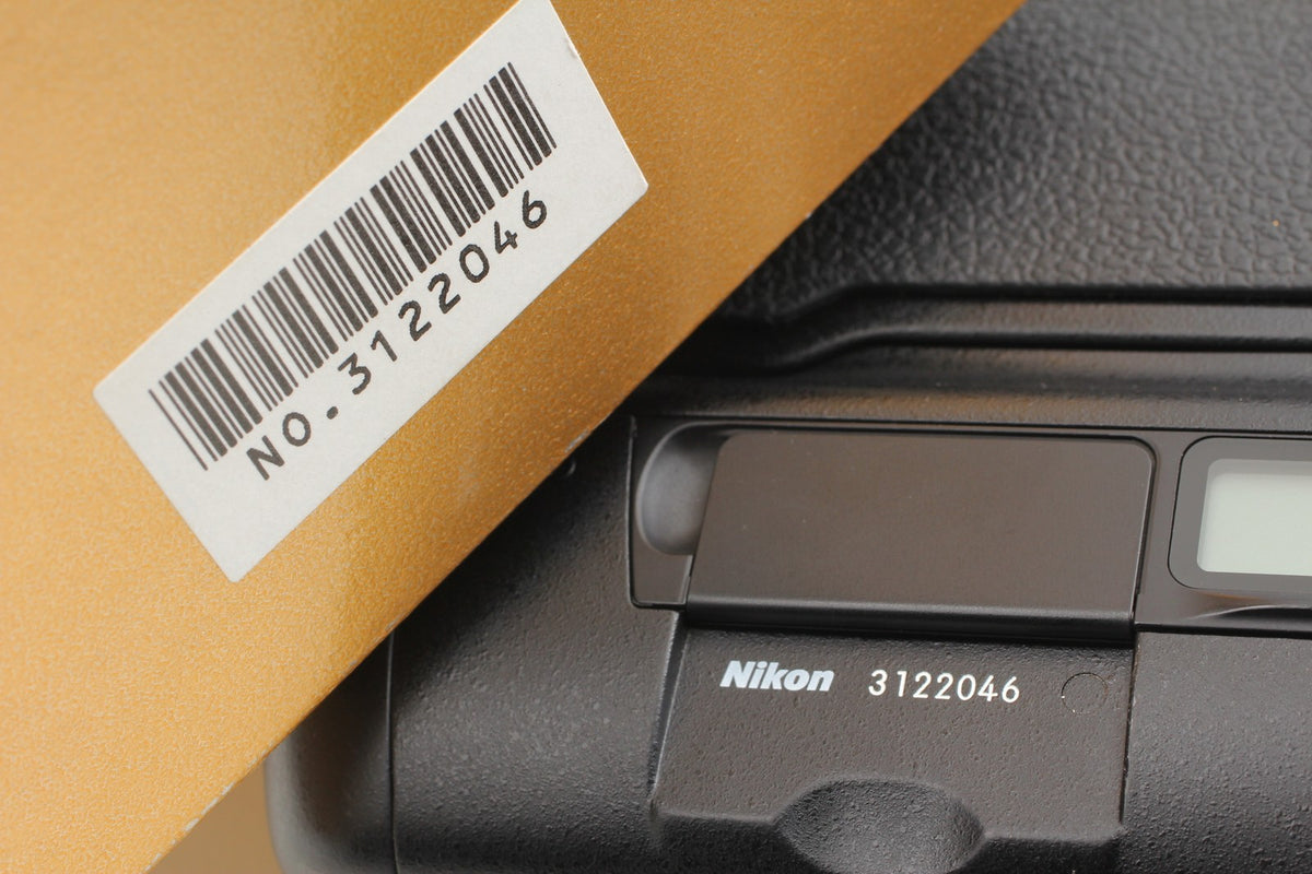 Full Set Late S/N 312xxxx *Unused* Nikon F5 SLR 35mm Film Camera Body From JAPAN