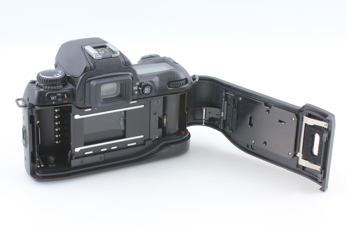 No Sticky *Top MINT+++ w/Strap* Nikon F80 S SLR 35mm Film Camera Body From JAPAN