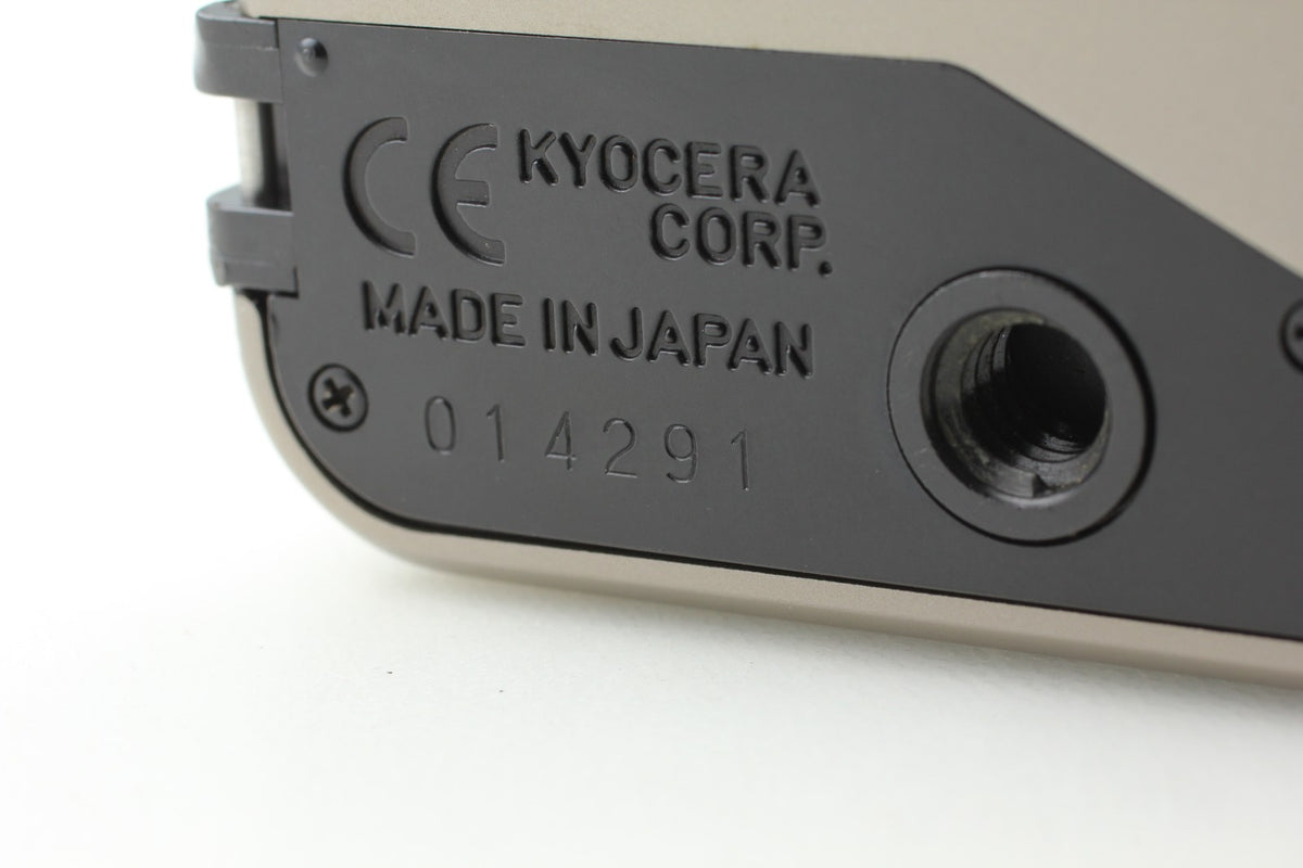 Double Teeth *MINT* CONTAX T3 Titan Silver Point & Shoot Film Camera From JAPAN