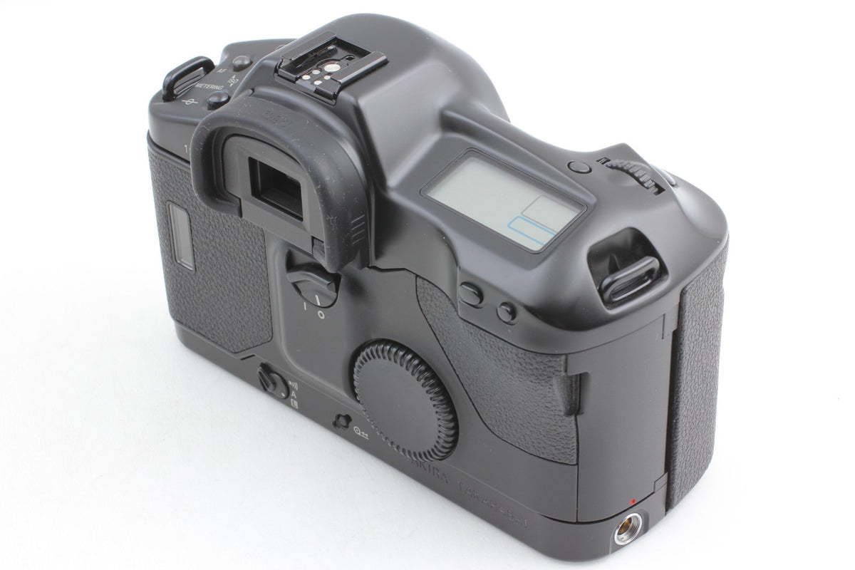 *MINT+++* Canon EOS-1 SLR 35mm Film Camera Body EF 50mm F1.8 II Lens From JAPAN