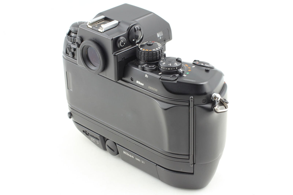 *Opt MINT w/ Strap* Nikon F4 SLR 35mm Film Camera AF 50mm F1.8 Lens From JAPAN